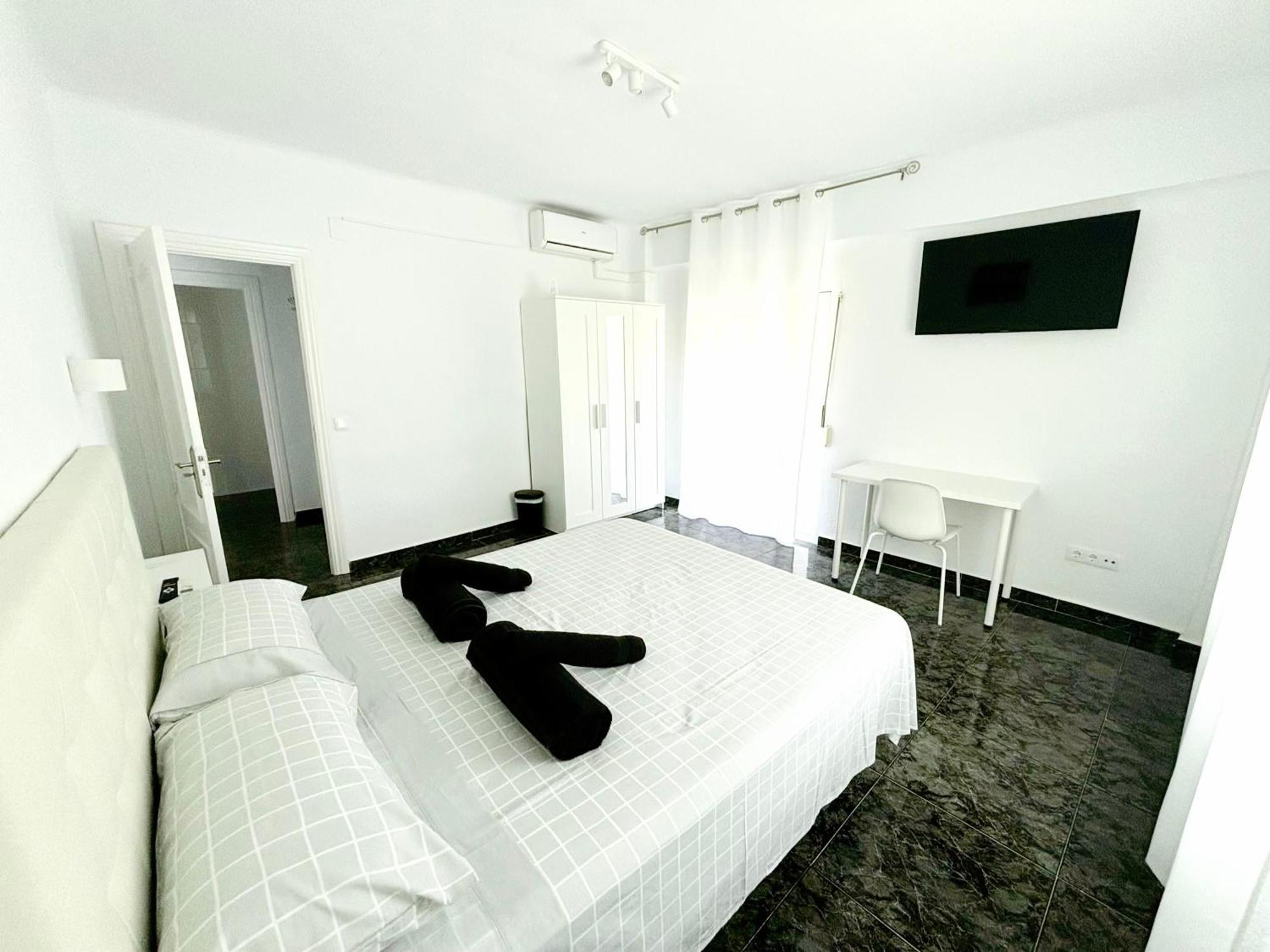 Aperol Apartment Málaga Extérieur photo